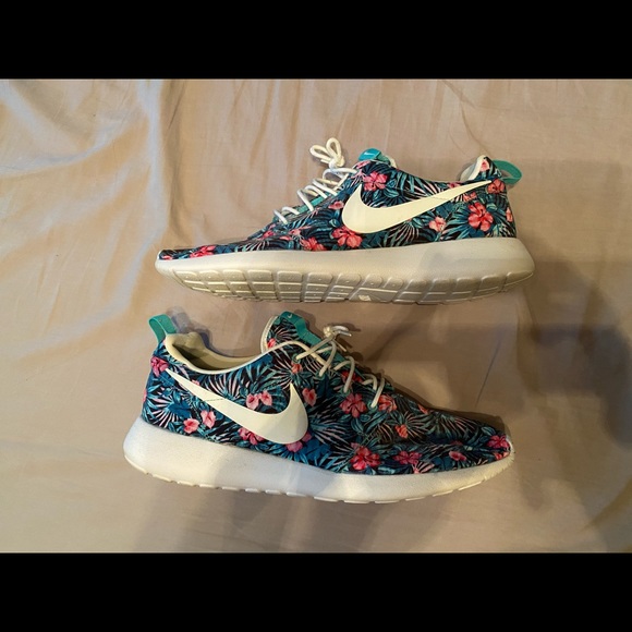 Nike Roche Run - Picture 1 of 4